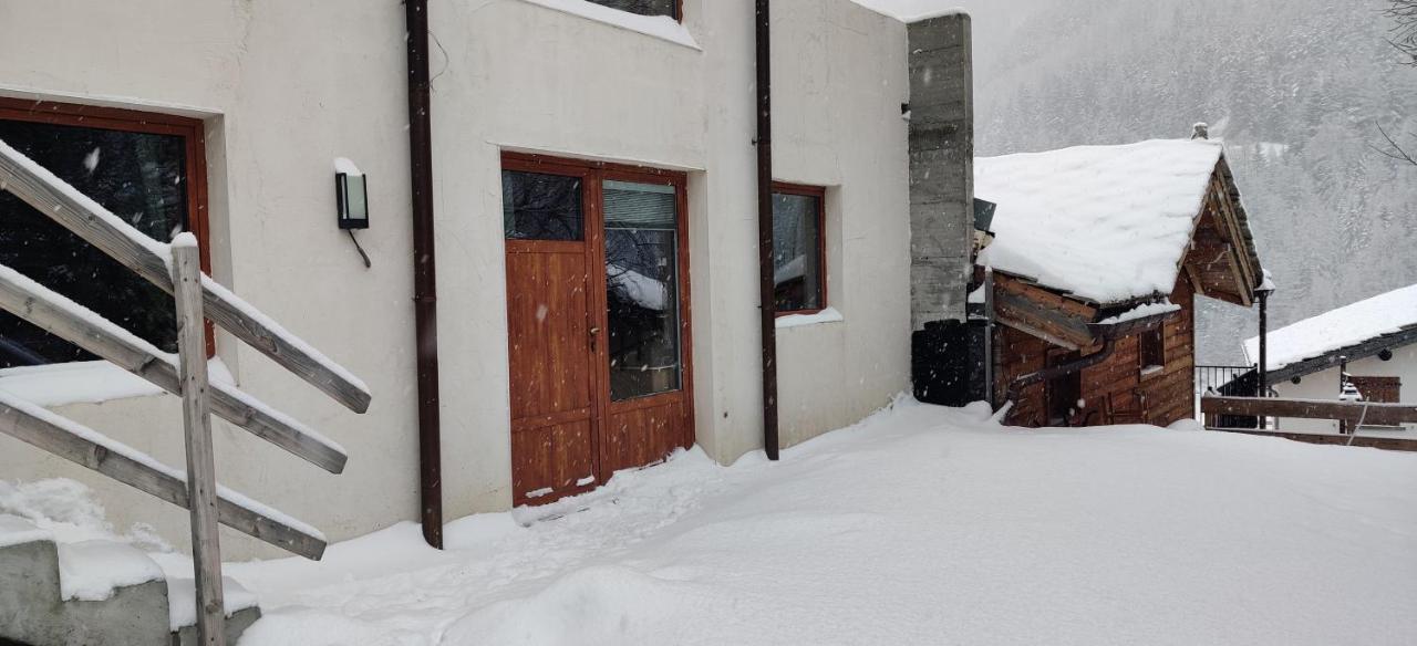 L'Appartement Montagnard D'Estelle 4-6 Personnes Ланлебур-Мон-Сени Экстерьер фото
